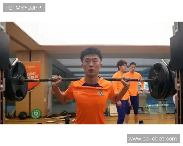 阿尔瓦罗抵达济南完成体检泰山队或于2月15日正式宣布加盟 阿尔瓦罗抵达济南完成体检泰山队或于2月15日正式宣布加盟