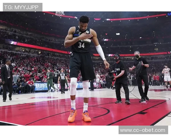 字母哥高效表现三节打卡下班贡献16分7板4助攻带领球队取得胜利